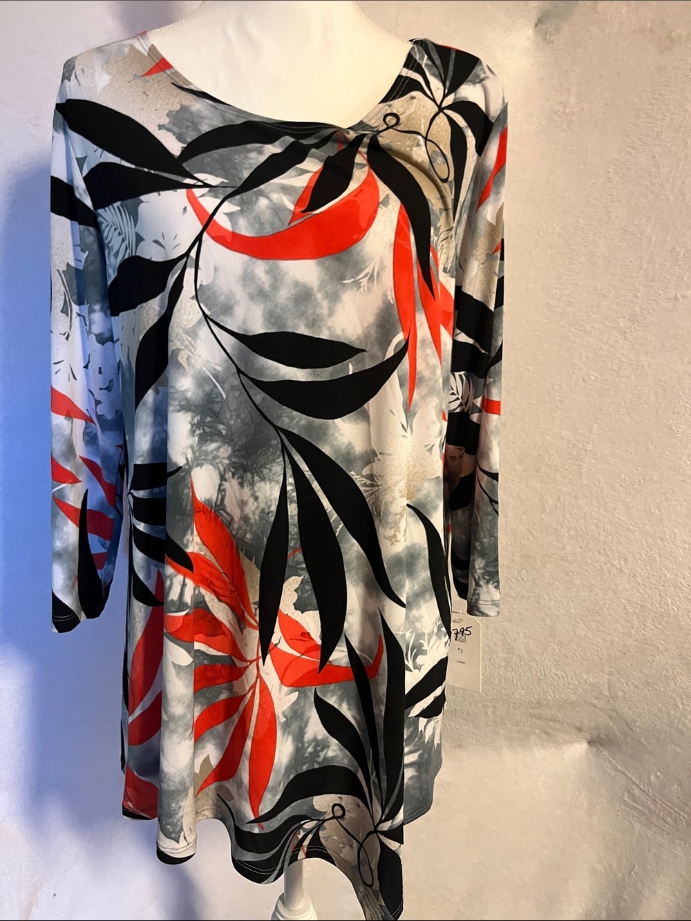 Clara Sun Woo Black, White & coral Floral Swing Tunic